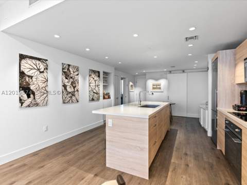 16385 Biscayne Blvd 3103, North Miami Beach FL - photo 20 of 80