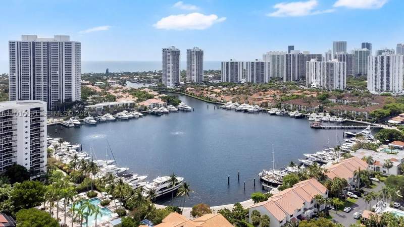 2 bedroom Condominium at 3600 Yacht Club Dr 1801, Harbor Tws At The Waterwa, Aventura — photo 3