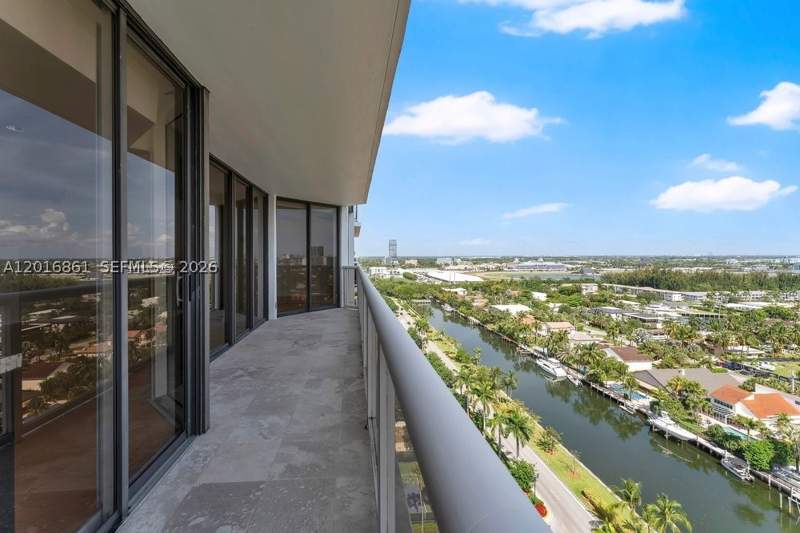 2 bedroom Condominium at 3600 Yacht Club Dr 1801, Harbor Tws At The Waterwa, Aventura — photo 4