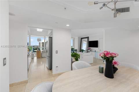 21055 Yacht Club Dr 1707, Aventura FL - photo 13 of 48