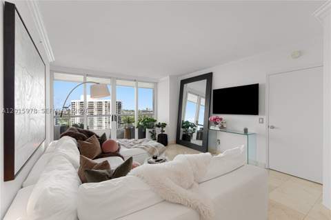 21055 Yacht Club Dr 1707, Aventura FL - photo 9 of 48