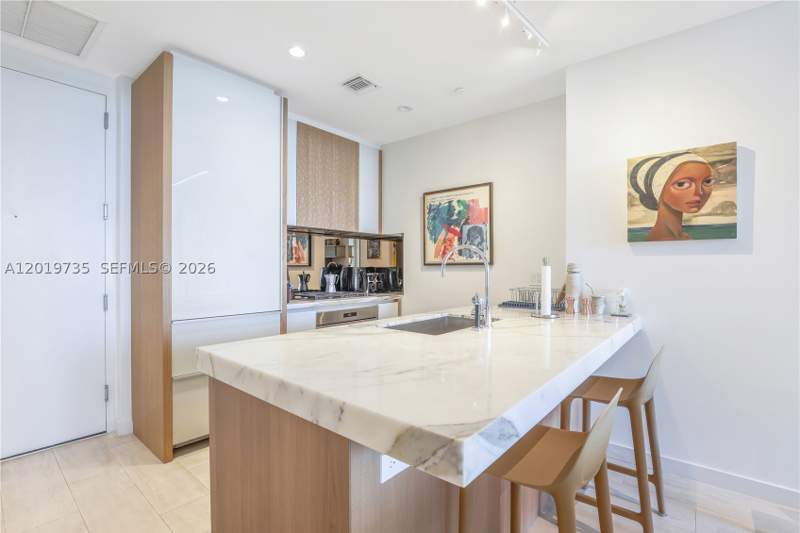 1 bedroom Condominium at 2831 S Bayshore Dr 603, Club Residences At Park G, Miami — photo 2