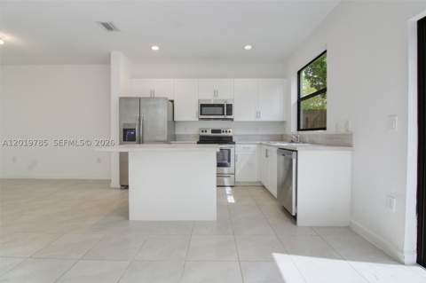 21035 NE 8th Ave, Miami FL - photo 10 of 24