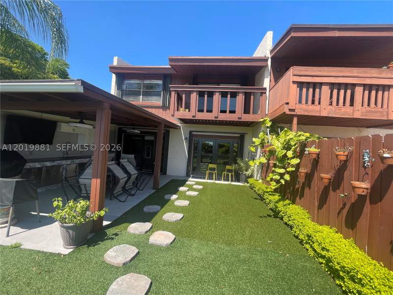3 bedroom Townhouse at 7345 SW 148th Ct, Meadow Brook Sec 1, Miami — photo 3