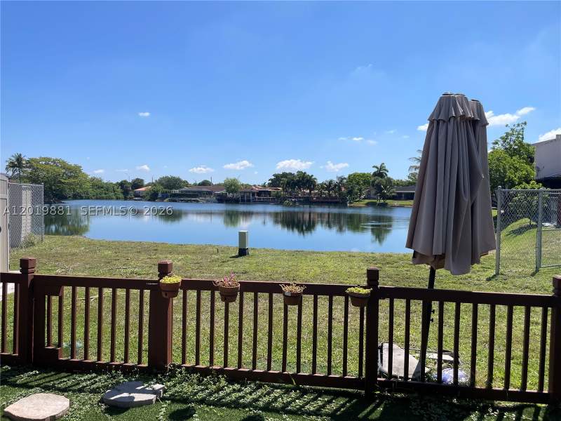 3 bedroom Townhouse at 7345 SW 148th Ct, Meadow Brook Sec 1, Miami — photo 5