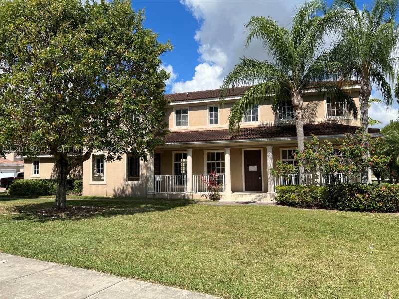 4 bedroom SingleFamilyResidence at 14008 SW 274 Ter, Mandarin Lakes, Homestead — photo 1