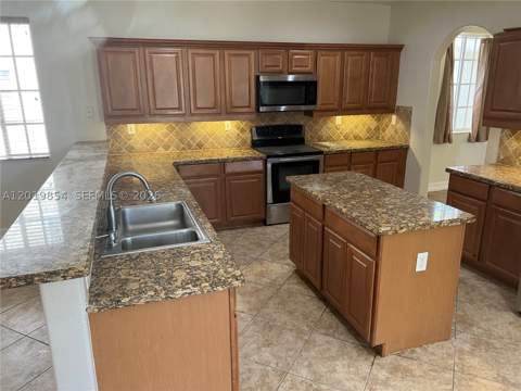 14008 SW 274 Ter, Homestead FL - photo 15 of 78