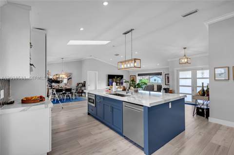 1501 NW 20th St, Homestead FL - photo 10 of 78