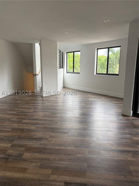 1405 SW 122nd Ave 10-13, Miami FL - photo 6 of 18