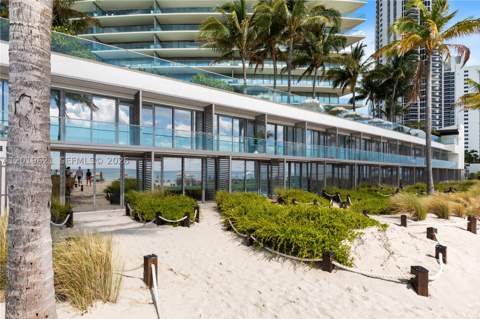 18975 Collins Ave C-1, Sunny Isles Beach FL - photo 14 of 46