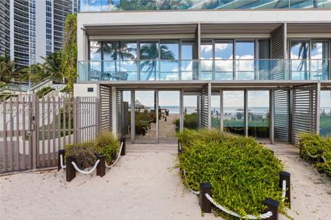18975 Collins Ave C-1, Sunny Isles Beach FL - photo 23 of 46