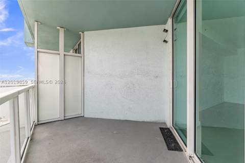 1900 N Bayshore Dr 3216, Miami FL - photo 19 of 31