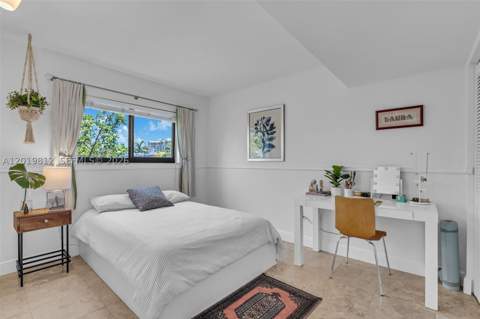 209 E Enid Dr 36, Key Biscayne FL - photo 20 of 69