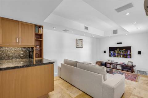 209 E Enid Dr 36, Key Biscayne FL - photo 7 of 69