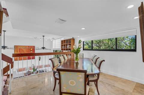 209 E Enid Dr 36, Key Biscayne FL - photo 9 of 69