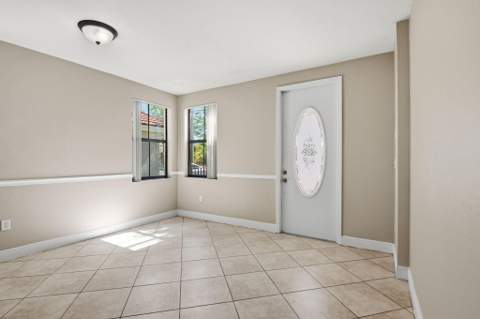 3720 SW 69th Avenue 3720, Miami FL - photo 8 of 38