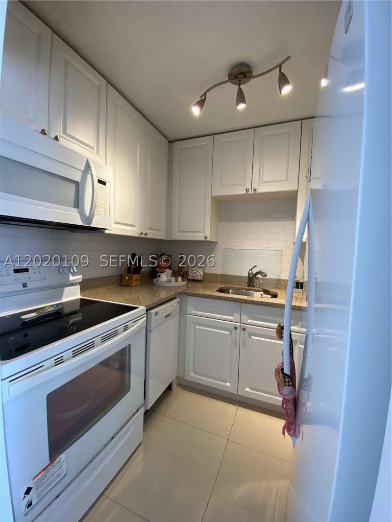1 bedroom Condominium at 5050 NW 7th St 312, 5050 Condominium, Miami — photo 1