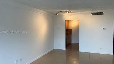 2020 NE 135th St 303, North Miami FL - photo 13 of 14