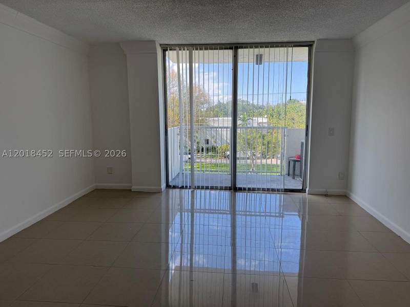 2 bedroom Condominium at 2020 NE 135th St 303, Keystone Towers Condo, North Miami — photo 2