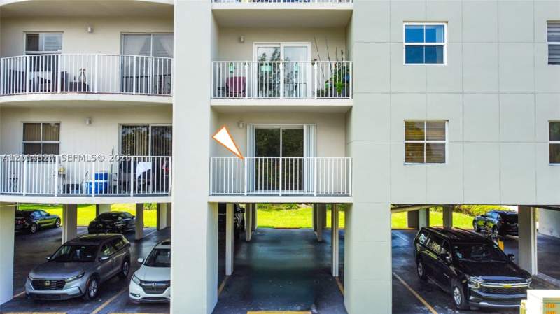 1 bedroom Condominium at 8200 SW 210th St 103, Saga Bay Gardens Condo, Cutler Bay — photo 3