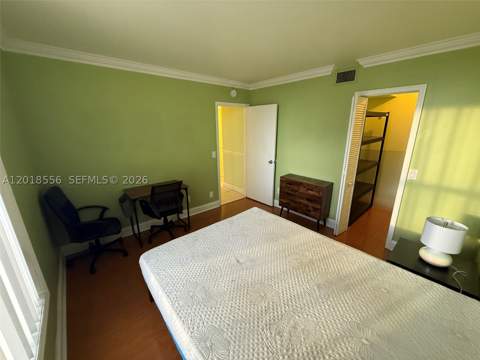2020 NE 135th St 503, North Miami FL - photo 18 of 24