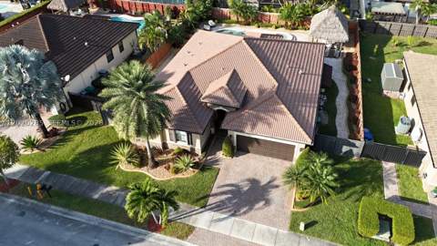 15413 SW 116th Ter, Miami FL - photo 7 of 42