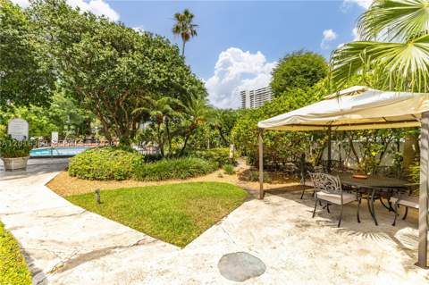 255 W 24th St 432, Miami Beach FL - photo 14 of 22