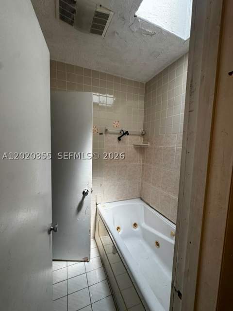 1251 NW 190th St, Miami Gardens FL - photo 19 of 21