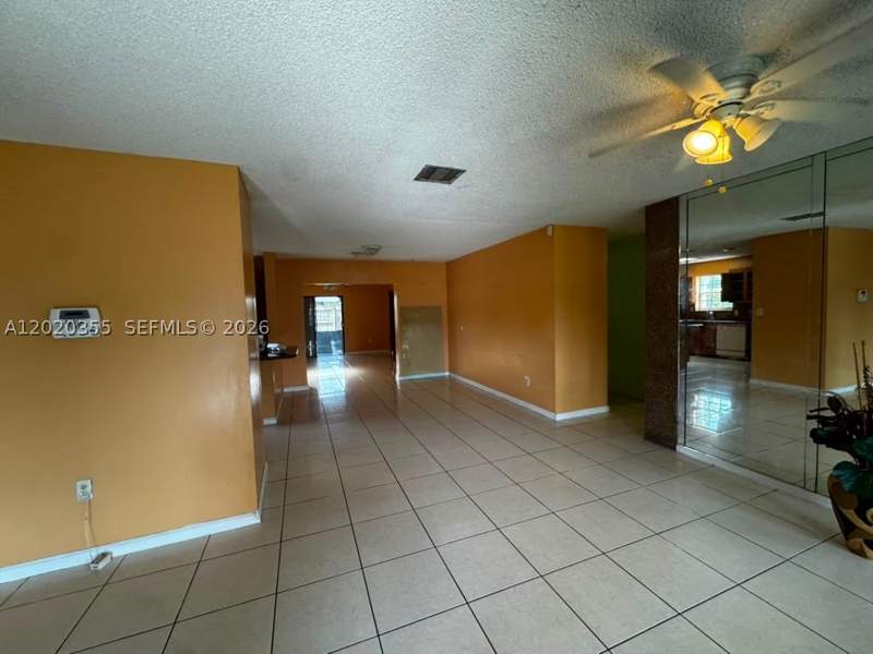 4 bedroom SingleFamilyResidence at 1251 NW 190th St, Norwood 5th Addn Sec 2, Miami Gardens — photo 4