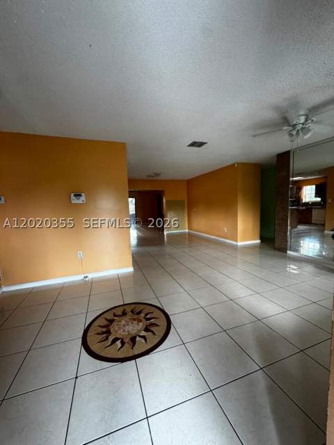 1251 NW 190th St, Miami Gardens FL - photo 7 of 21