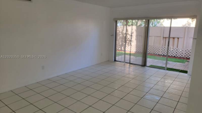 2 bedroom Condominium at 4410 NW 79th Ave 1C, Doral Gardens Condo, Doral — photo 4