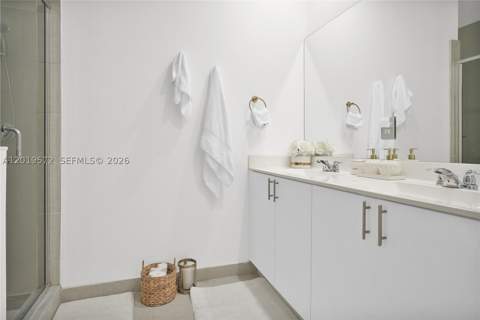 12954 SW 231st St, Miami FL - photo 13 of 35