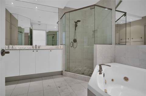 901 Brickell Key Blvd 3204, Miami FL - photo 23 of 55