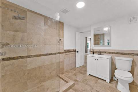 11144 NE 8th Ct, Biscayne Park FL - photo 12 of 45