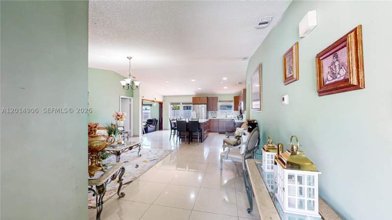 4 bedroom SingleFamilyResidence at 28148 SW 136th Ave, Cambridge Estates, Homestead — photo 5