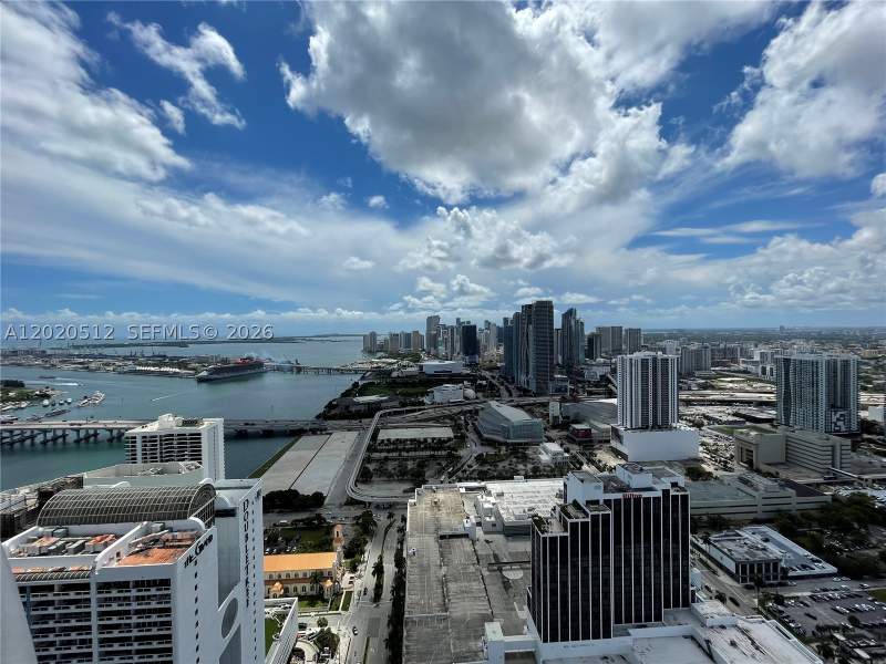 2 bedroom Condominium at 1750 N Bayshore Dr 5614, Opera Tower Condo, Miami — photo 4