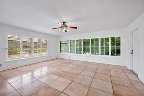1450 NE 102nd St, Miami Shores FL - photo 12 of 34