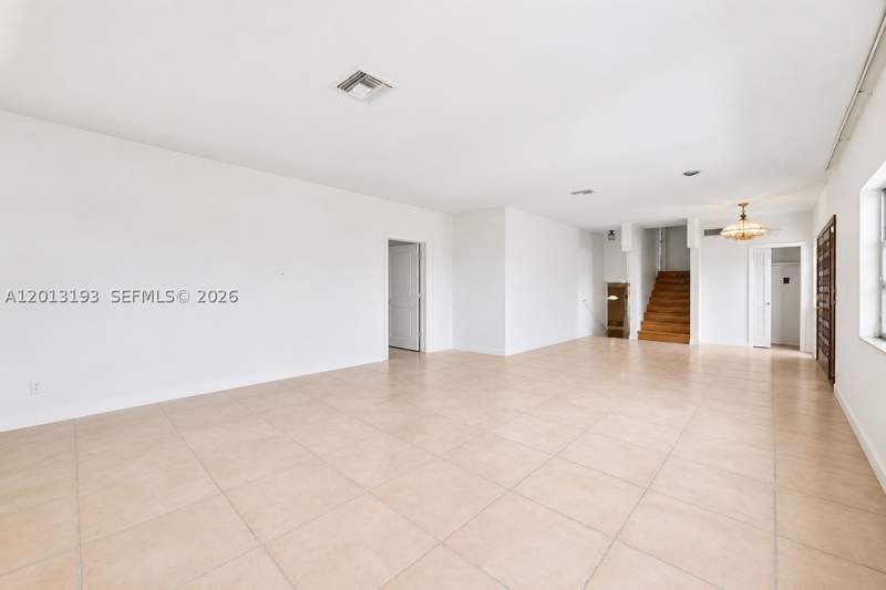 3 bedroom SingleFamilyResidence at 1450 NE 102nd St, Miami Shores Bay Pk Estat, Miami Shores — photo 4