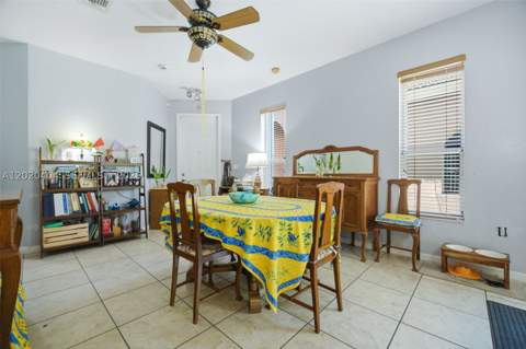 977 NE 37th Pl, Homestead FL - photo 21 of 31