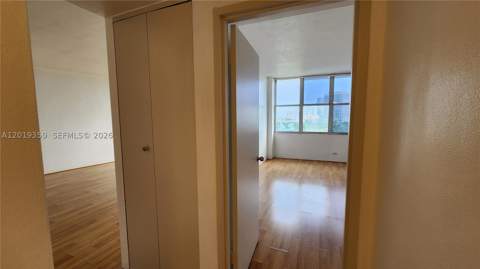 7441 Wayne 8-O, Miami Beach FL - photo 8 of 31