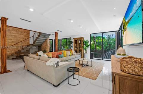 994-990 NE 78th, Miami FL - photo 16 of 73