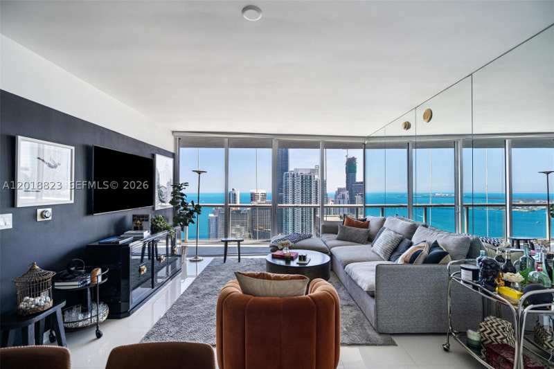 2 bedroom Condominium at 495 Brickell Ave 4911, Icon Brickell No Two, Miami — photo 1