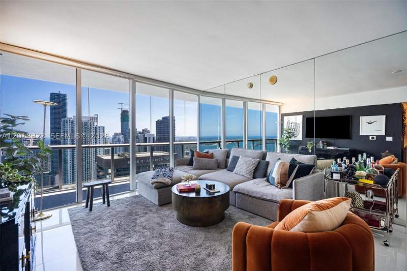 2 bedroom Condominium at 495 Brickell Ave 4911, Icon Brickell No Two, Miami — photo 5