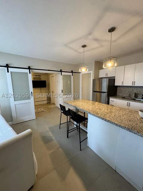 6767 Indian Creek Dr 11, Miami Beach FL - photo 22 of 27