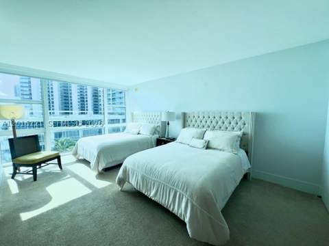 6801 Collins Ave 718 (deed 707), Miami Beach FL - photo 15 of 40