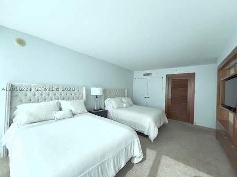 6801 Collins Ave 718 (deed 707), Miami Beach FL - photo 17 of 40