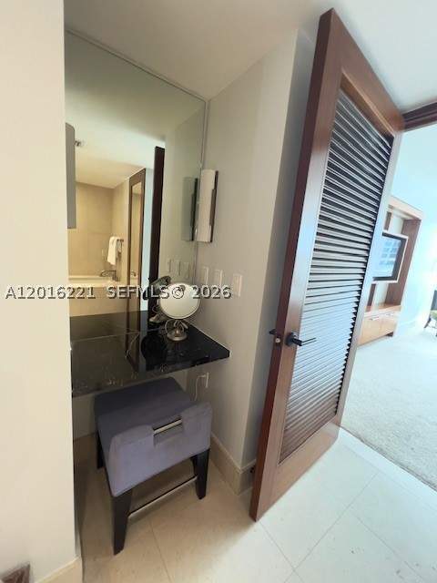 6801 Collins Ave 718 (deed 707), Miami Beach FL - photo 19 of 40
