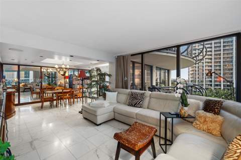 2843 S Bayshore Dr 11F, Miami FL - photo 10 of 81