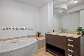 18201 Collins Ave 3407, Sunny Isles Beach FL - photo 11 of 59