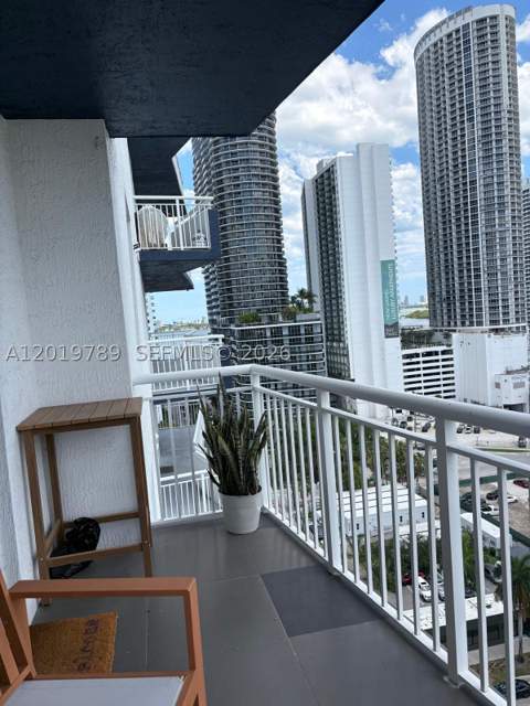 275 NE 18th st 1606, Miami FL - photo 17 of 18